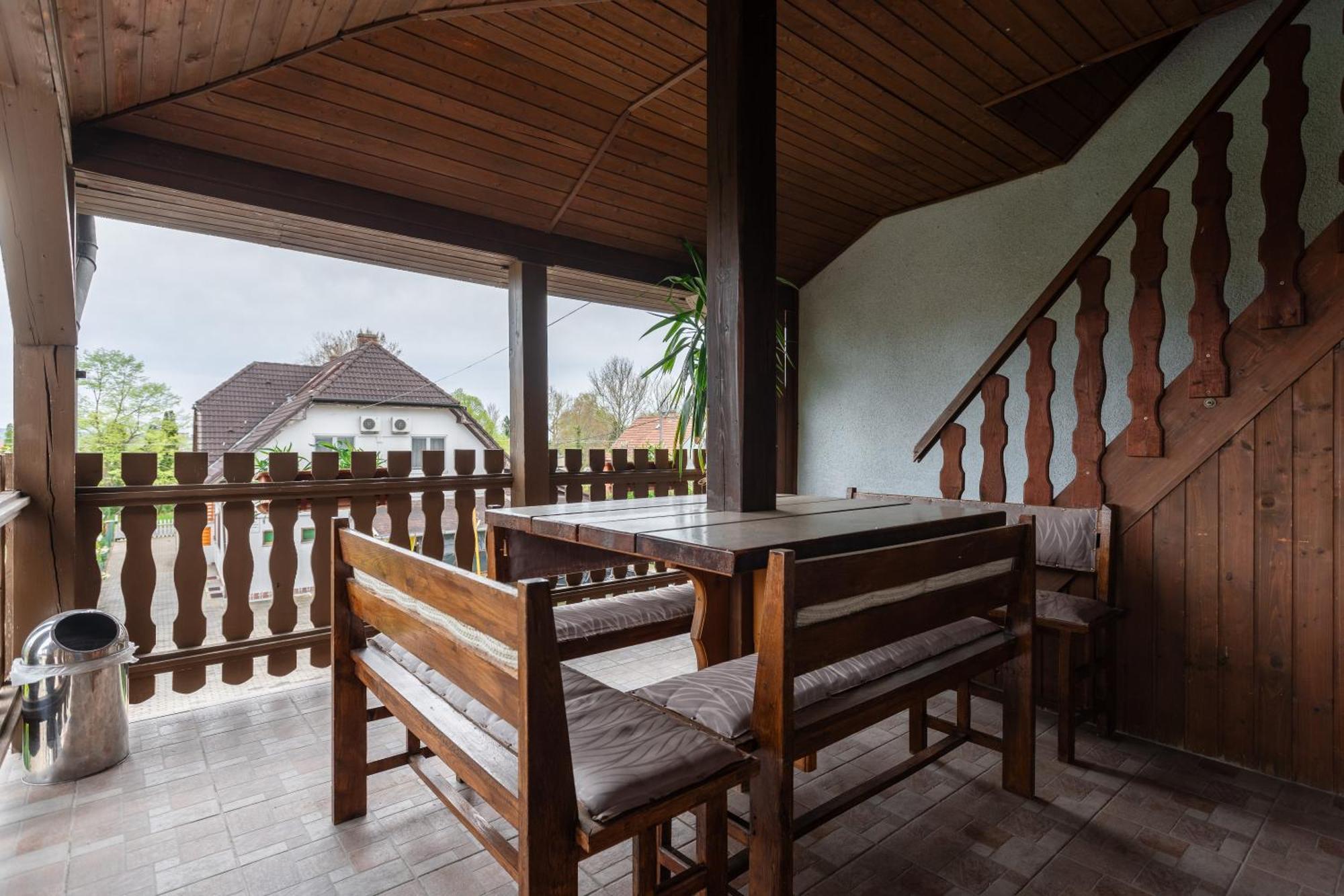 Janika Pension Vonyarcvashegy Ngoại thất bức ảnh
