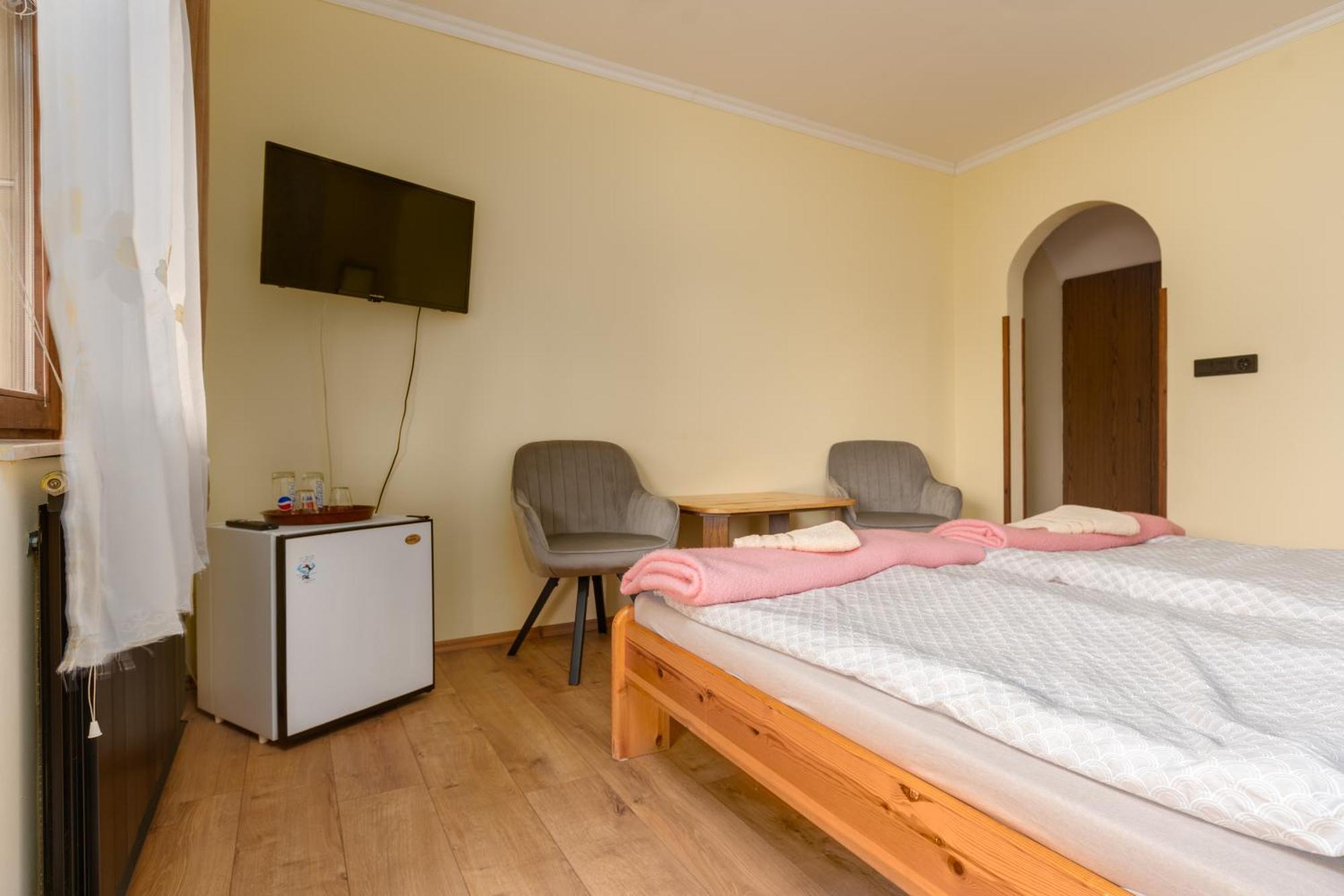 Janika Pension Vonyarcvashegy Ngoại thất bức ảnh