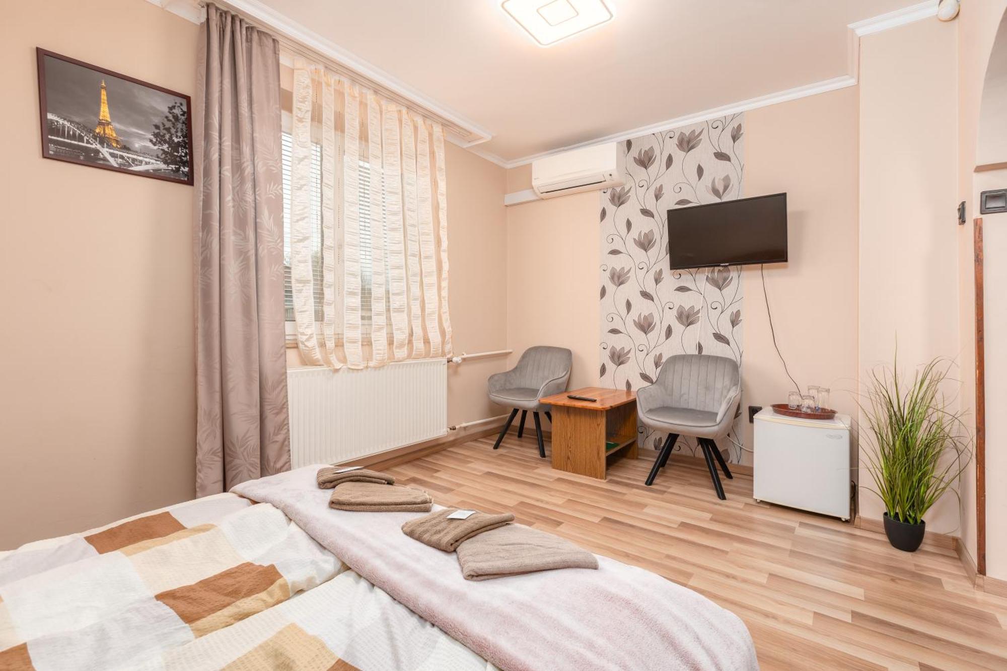 Janika Pension Vonyarcvashegy Ngoại thất bức ảnh